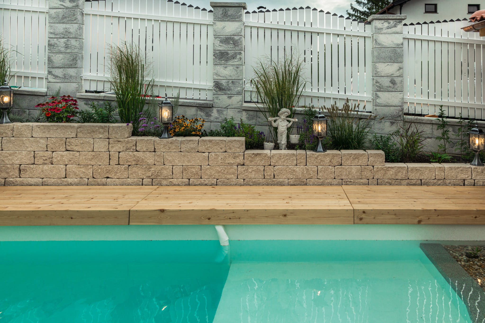 Gartengestaltung in Wien mit harmonischer Bepflanzung, Bäumen und nachhaltigem Gartenbau