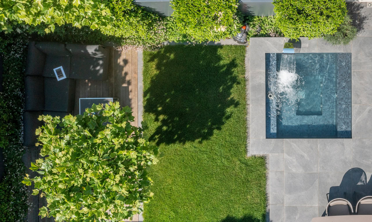 Traumgarten mit Mini Pool Wien