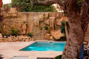 exotische Gartengestaltung mit Pool