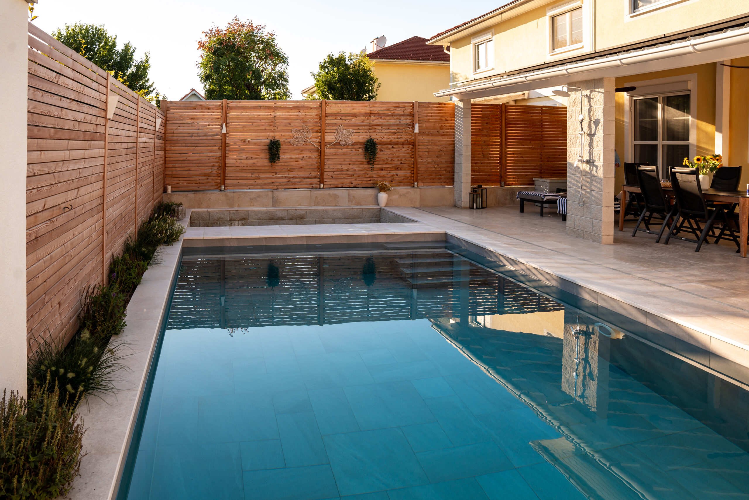 Gartengestaltung in Wien mit harmonischer Bepflanzung, Bäumen und nachhaltigem Gartenbau