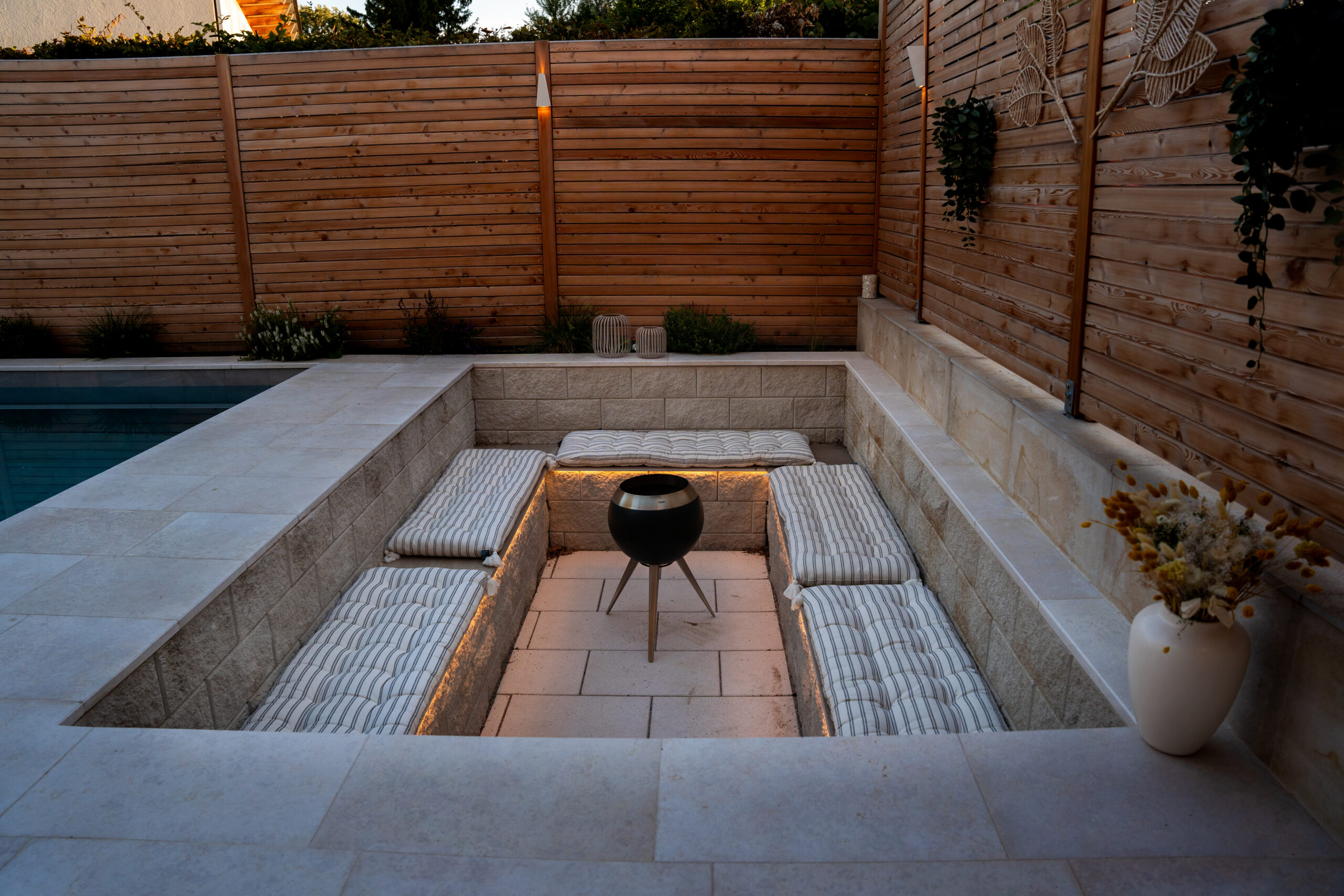 Gartengestaltung in Wien mit harmonischer Bepflanzung, Bäumen und nachhaltigem Gartenbau